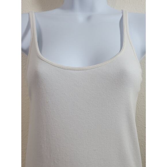 Halogen White Round Neck Sleeveless Tank Top Medium Lightweight Soft Stretchy - Picture 5 of 5